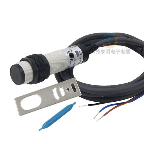 CNTD昌得感应传感器24V光电开关CGY18E-D30NA M18圆柱形DC直流12V - 图3