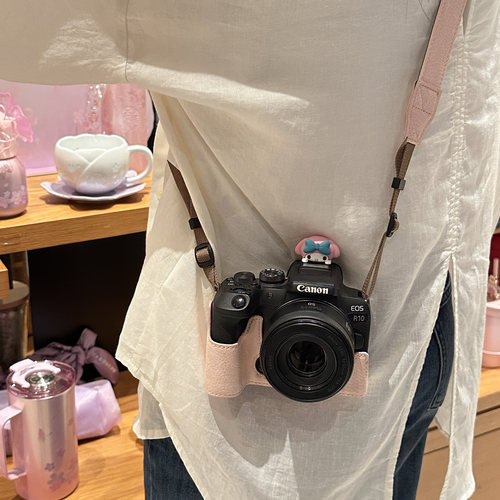 佳能R50保护套R10R6二代三代R8R7RPR5相机包适用于配件R100R50V - 图2
