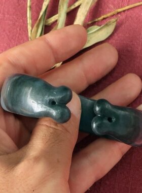 新疆手镯满色和田籽料超值价