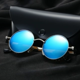 Ретро трендовые модные солнцезащитные очки на солнечной энергии подходит для мужчин и женщин в стиле хип-хоп, популярно в интернете, европейский стиль