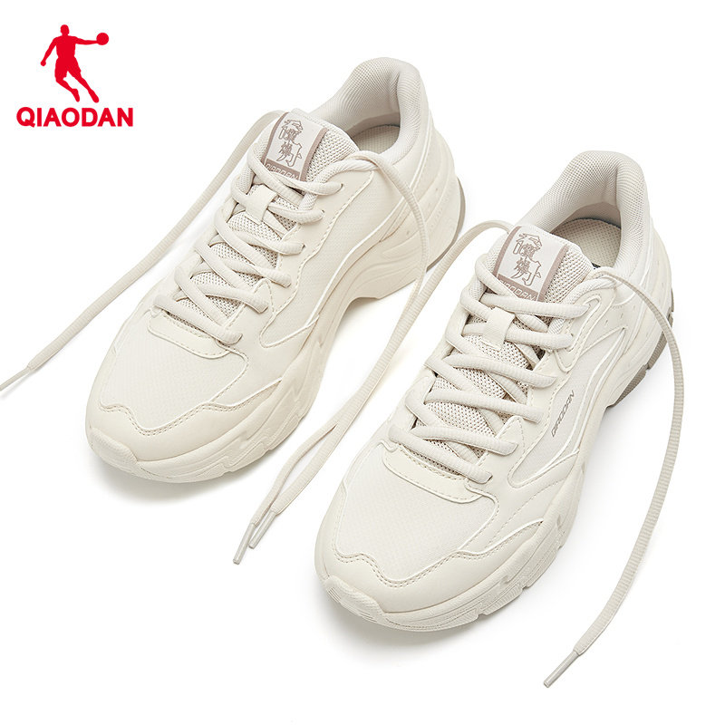 乔丹皮面防水休闲鞋女运动鞋2025冬季新款厚底老爹鞋软底防滑鞋子,淘宝优惠券,粉丝福利购,淘宝优惠卷