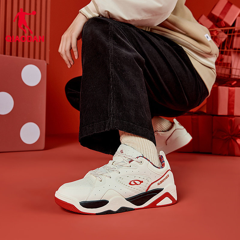 乔丹2025年新品本命年红色皮面男款运动板鞋篮球文化鞋橡胶防滑男,淘宝优惠券,粉丝福利购,淘宝优惠卷