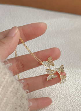 气质超闪4只蝴蝶项链高级感颈链