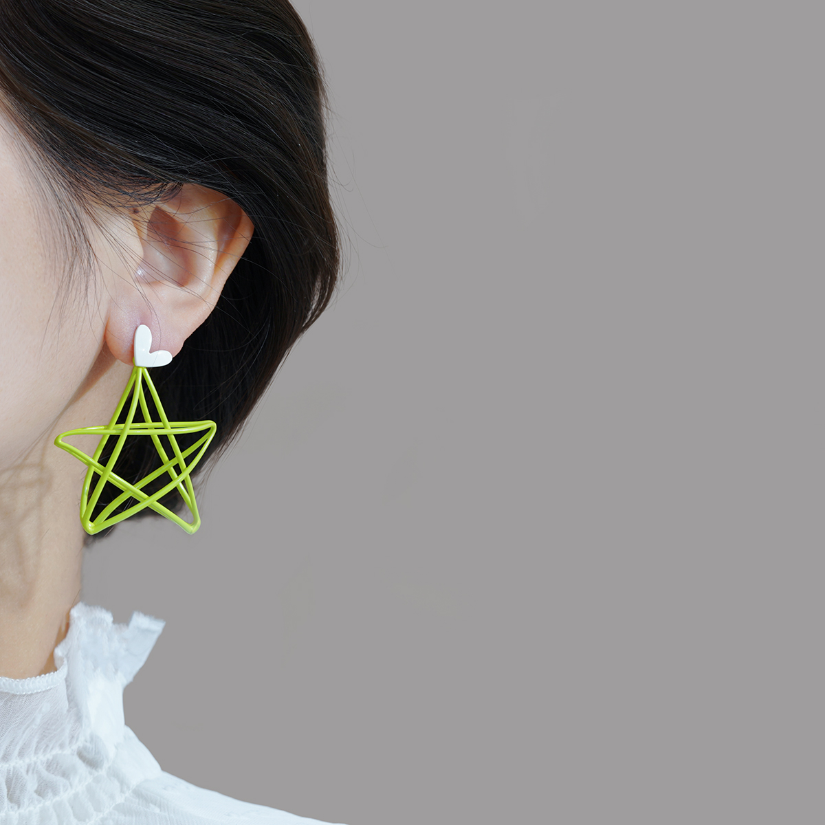 今年新款独特的耳钉嫩绿五角星耳环镂空设计感森系超仙大款耳坠女 - 图2