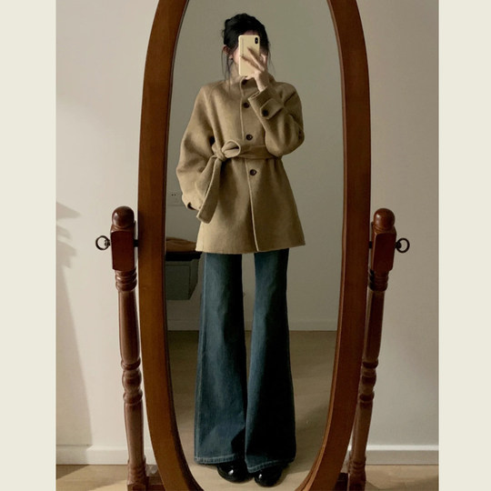 High-end retro khaki stand-up woolen jacket