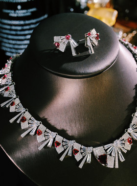 法式奢华高级感扇形红宝石祖母绿新娘晚宴礼服项链小众设计感配饰