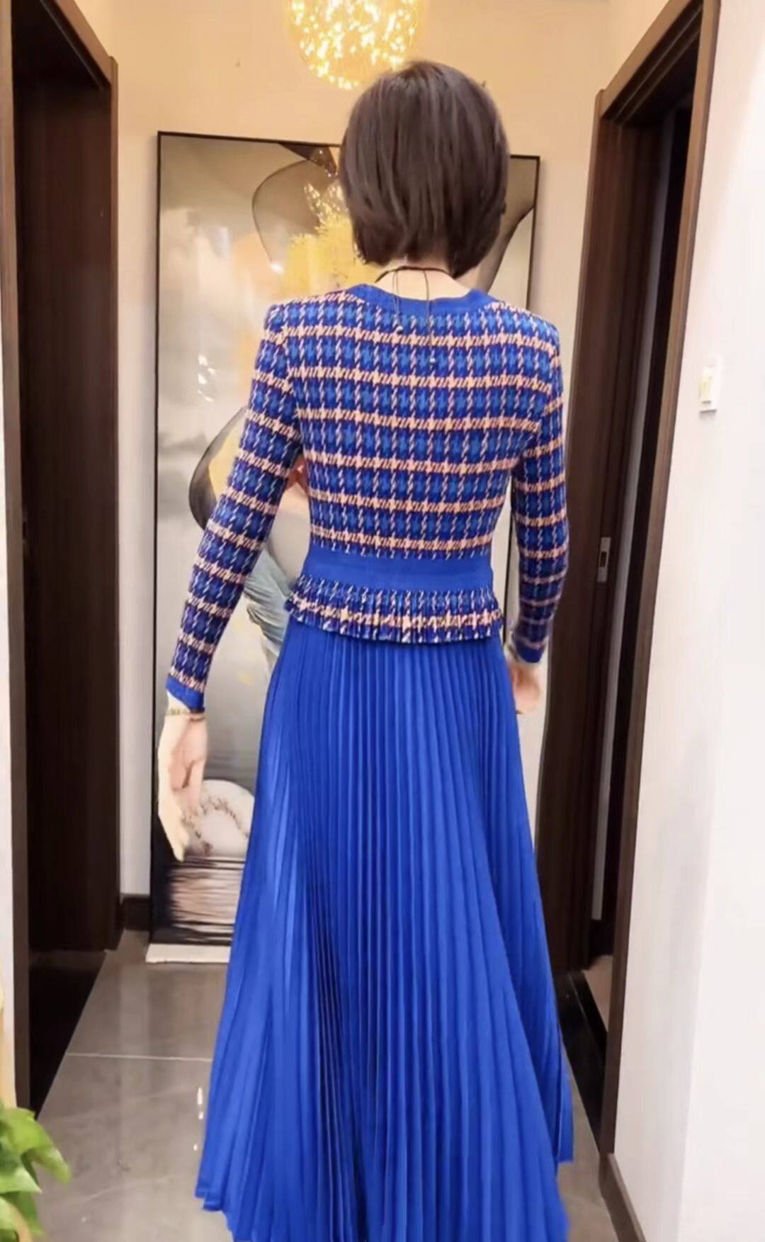 小香风褶皱连衣裙女晚礼服妈妈阔太太高腰裙显瘦套头高级礼服秋款_虎窝淘