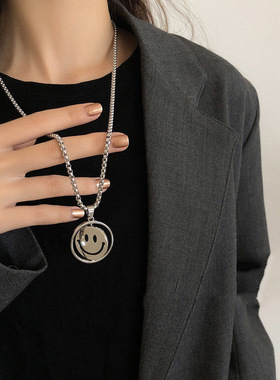 双面可旋转笑脸钛钢项链