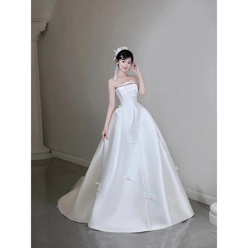 缎面抹胸高级感轻婚纱新娘结婚法式出门纱轻奢白色简约小拖尾礼服,淘宝优惠券,粉丝福利购,淘宝优惠卷