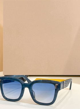 情侣款男女通用拍照旅行