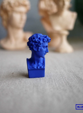 蓝色树脂树脂石膏头像摆件小物品