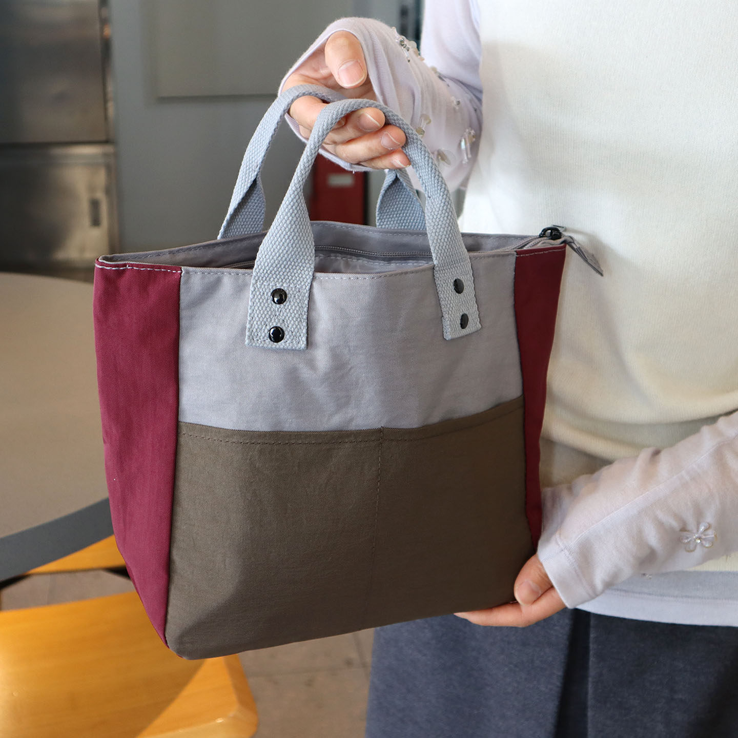 新款休闲时尚撞色防水布包便当包手提袋上班通勤带饭饭盒袋妈咪包,淘宝优惠券,粉丝福利购,淘宝优惠卷