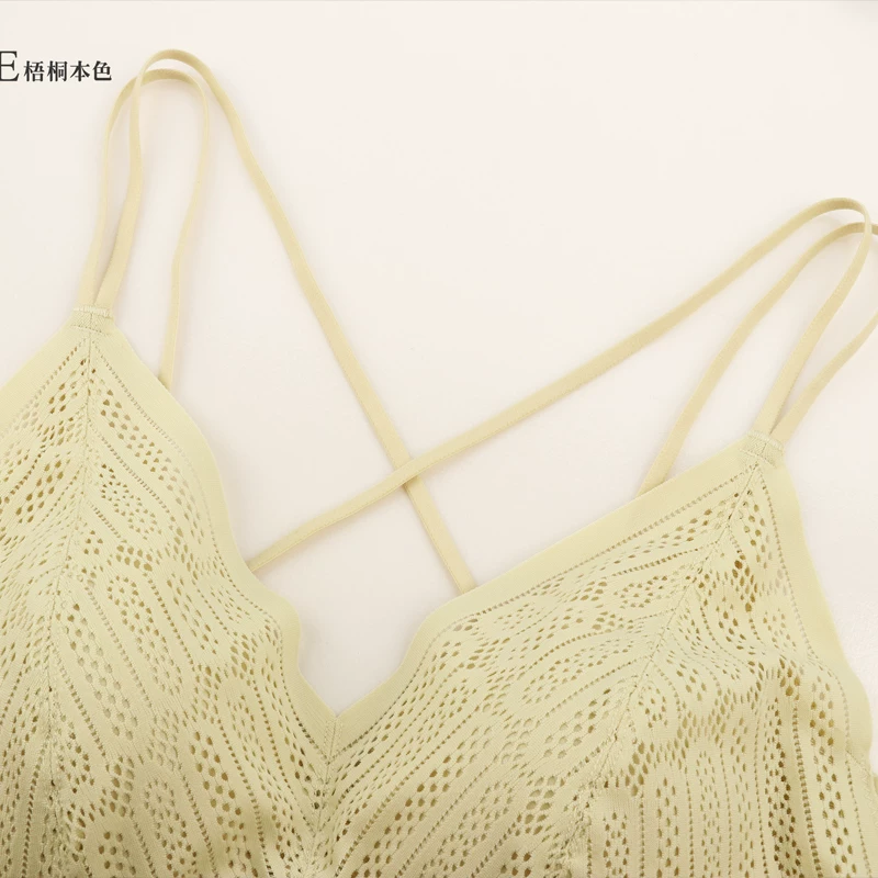 Underwear , sexy hair band, wireless bra, bra top, base T-shirt, lifting effect