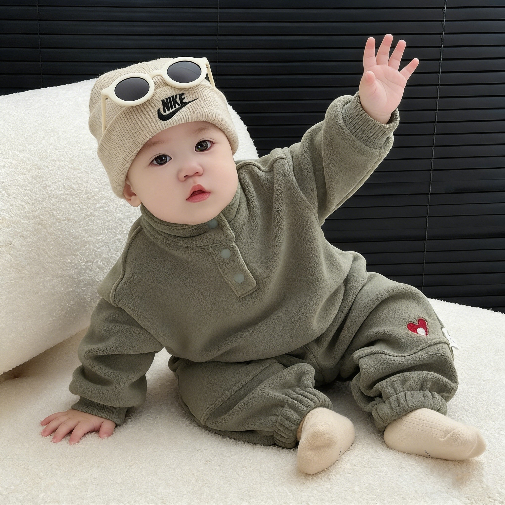 韩版男童冬季奥粒绒运动套装洋气宝宝休闲加厚卫衣裤子保暖两件套,淘宝优惠券,粉丝福利购,淘宝优惠卷