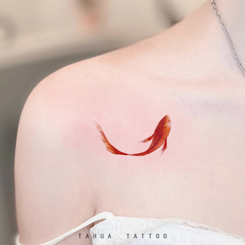 她画锦鲤纹身贴ins风金鱼手腕防水持久女情侣贴纸男高级感红色-图1