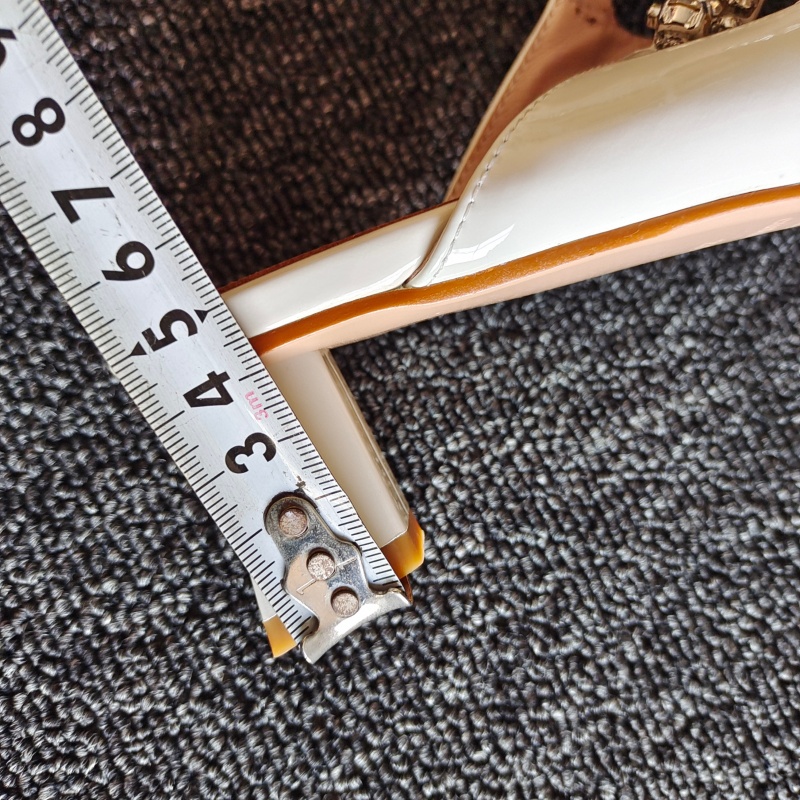 Cameido/卡美多品牌断码新款真皮女鞋尖头小粗跟包头凉拖鞋后空款 - 图2