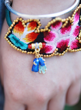 非遗黄铜配珠苗绣手链空谷守艺