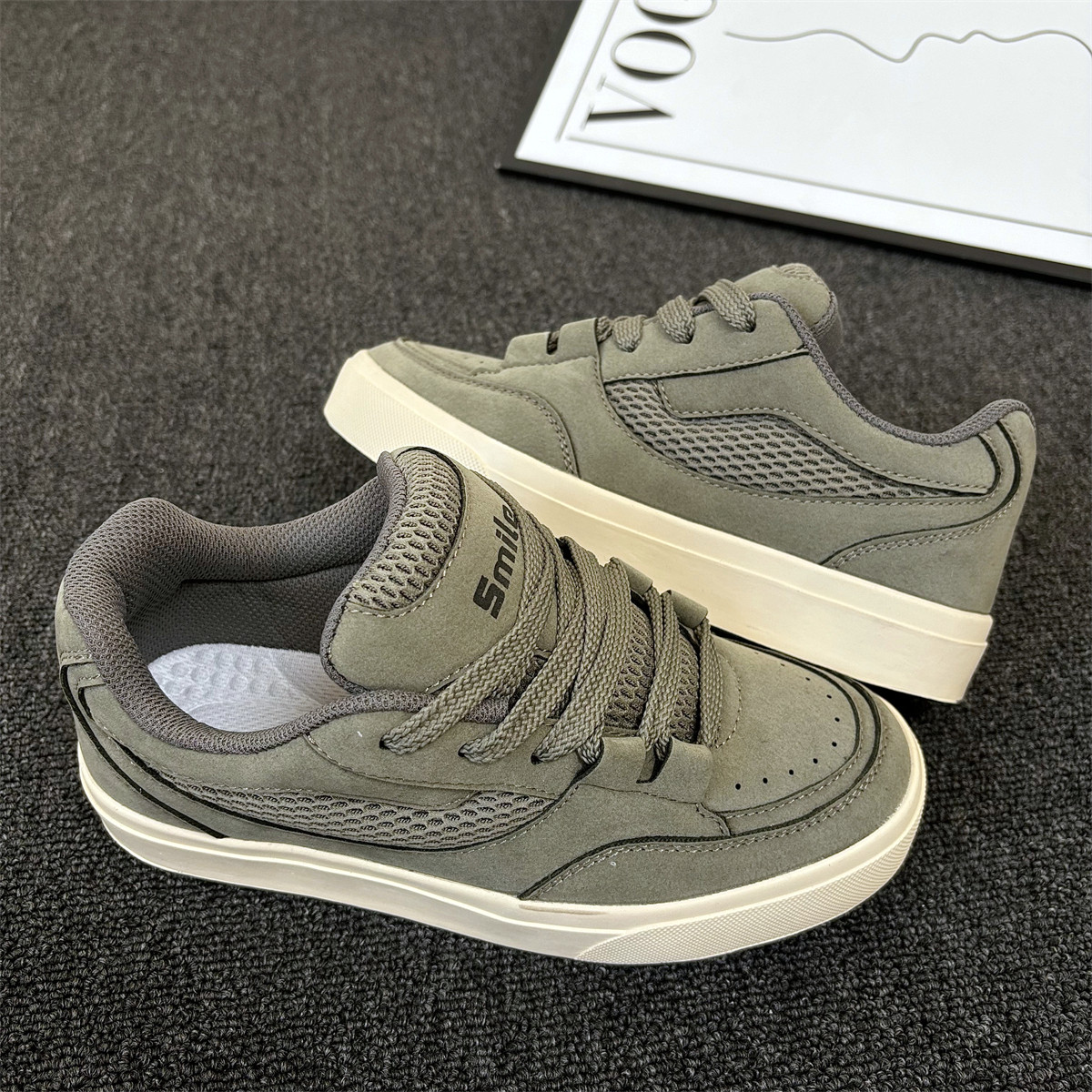 原创美式复古小众米绿色面包鞋男鞋2025冬季新款潮流厚底休闲板鞋,淘宝优惠券,粉丝福利购,淘宝优惠卷