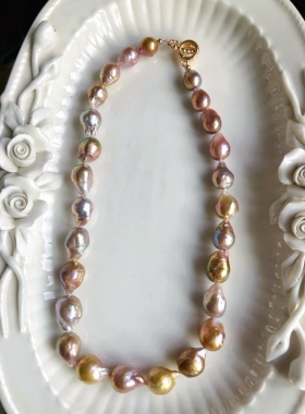 牛油果皱皮巴洛克水滴珍珠项链炫彩极光颗颗精选色彩丰富金属光