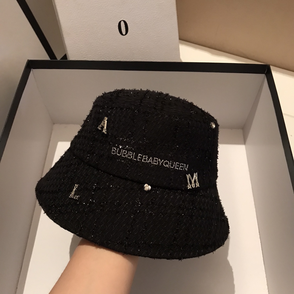 秋冬季黑色渔夫帽女韩版百搭粗花呢盆帽潮显脸小宽檐大头围帽子潮 - 图3