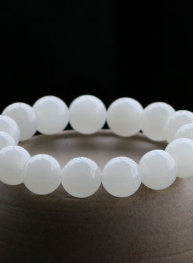 天然和田玉羊脂白玉手串正品