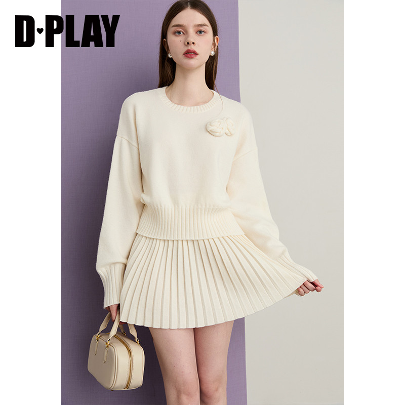 DPLAY2025年秋季新款白色套装女宽松气质针织圆领上衣半裙两件套,淘宝优惠券,粉丝福利购,淘宝优惠卷