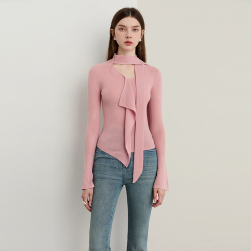 DPLAY2025年秋季新款粉色针织衫女荷叶边喇叭袖打底衫羊毛上衣 - 图3