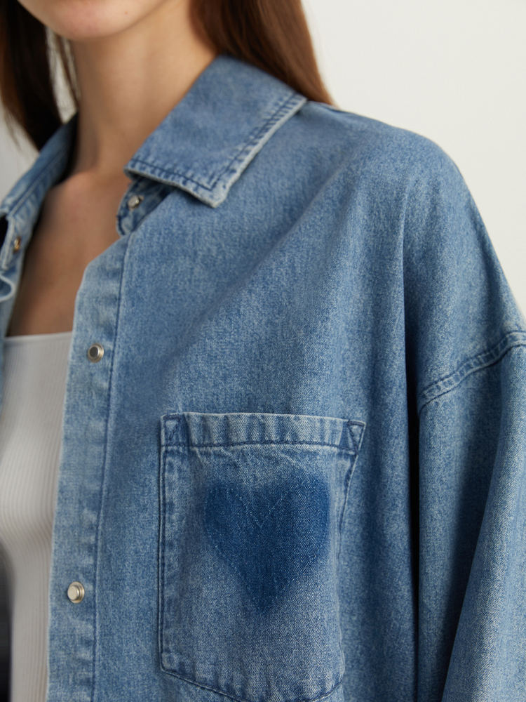 DPLAY时髦叠穿牛仔蓝翻领牛仔衬衫