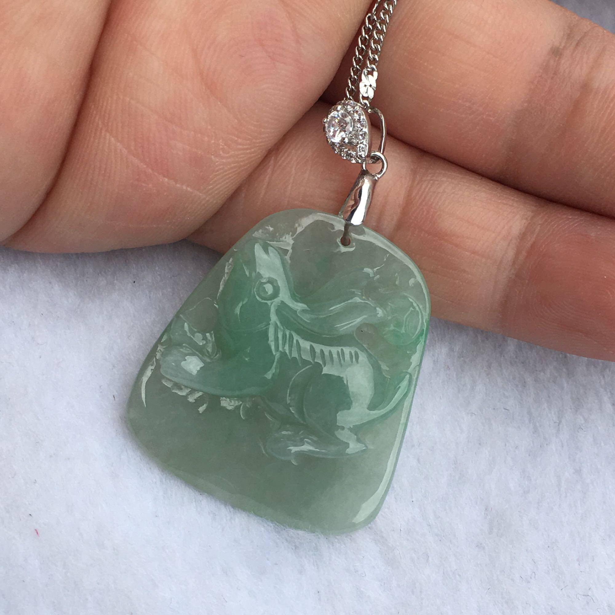 天然冰种满绿阳绿a货翡翠生肖兔牌 女士吊坠小孩玉坠平安项坠