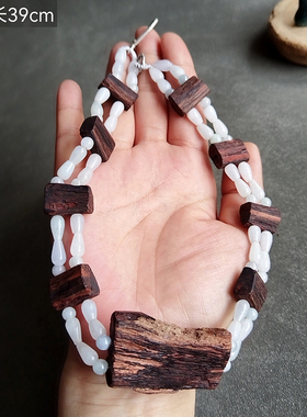 降真香翡翠银钩璎珞项链