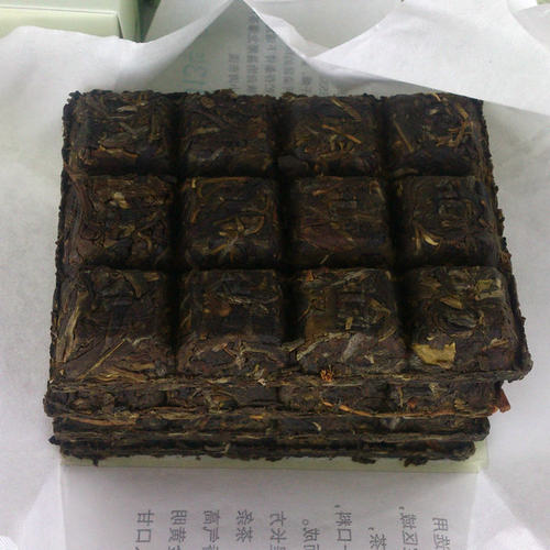 早春古树2018普洱方茶200年无量山古树云南普洱茶南涧黑龙潭茶厂 - 图2