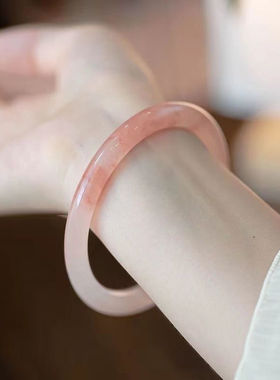 原矿粉晶圆条手镯颜色粉嫩仙女粉女款玉镯直播货源直销