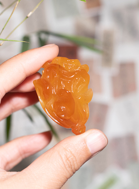 天然玛瑙百财白菜吊坠