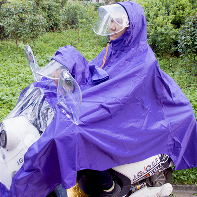 母子双人雨衣摩托车电动车头盔式父子电车雨衣亲子自行车加厚雨披 - 图3