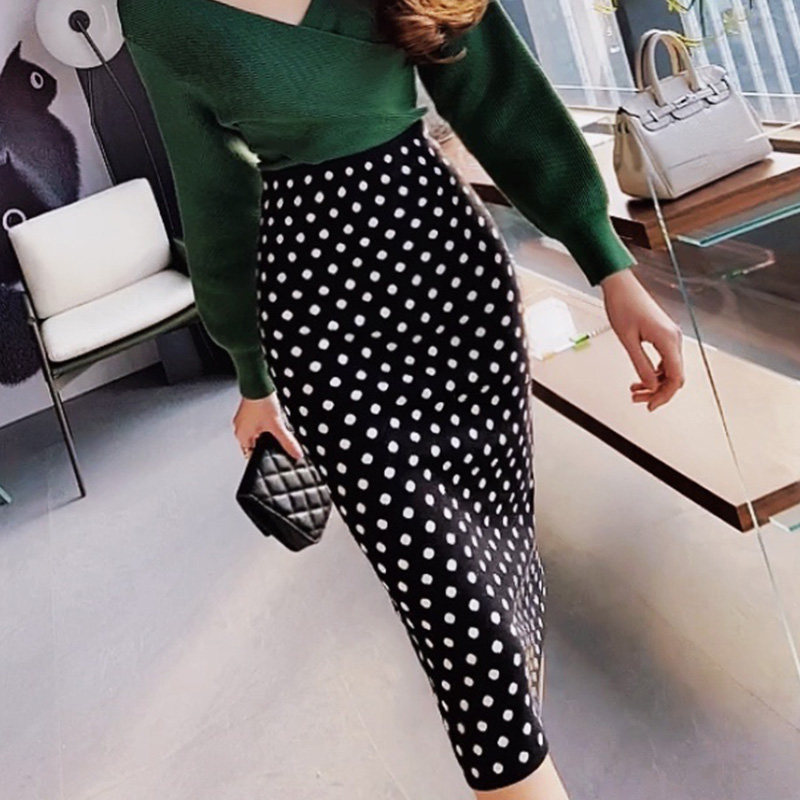 粉红大布娃娃针织波点中长款包臀裙 粉红大布娃娃半身裙