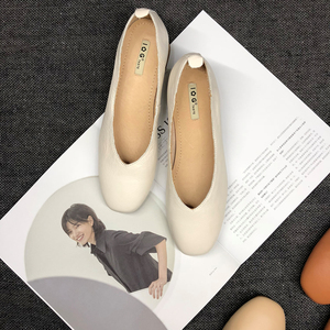 韩版真皮粗跟奶奶鞋