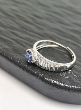 G179# 通体S925纯银镀白金精工镶嵌蓝宝石戒指 蓝宝石6*4mm配证书
