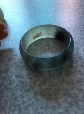 国石岫玉水墨丹青大轮胎玉镯子大圈口宝宝的福利款