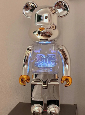 bearbrick暴力熊手办公仔潮流INS摆件可亮灯2G积木熊收藏礼品潮牌