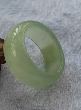 天然戒指玉石饰品时尚个性细腻