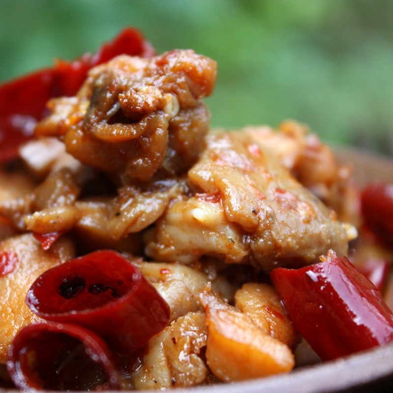 盐帮冷吃兔 麻辣兔丁兔肉零食下酒菜宵夜 鲜兔炒制自贡特色美食,淘宝优惠券,粉丝福利购,淘宝优惠卷