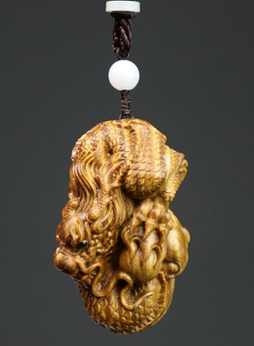 创意绿檀木手把件实木雕刻祥龙抱珠把玩件随身文玩车后镜内饰挂件