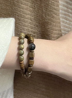 多圈方块复古风文玩手链