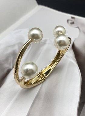 Bracelet日韩不对称嵌珍珠金属开口手镯春夏通勤配饰百搭时尚饰品