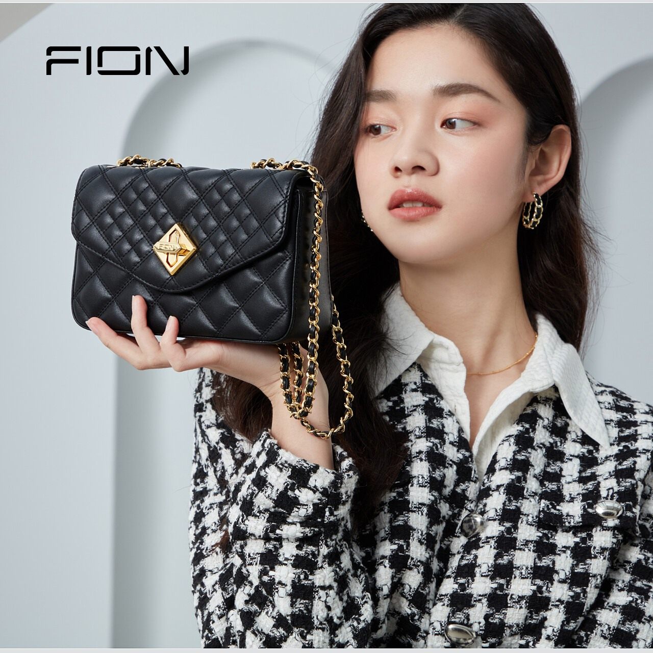 fion /菲安妮牛皮菱格腋下女链条包 FION菲安妮小方包
