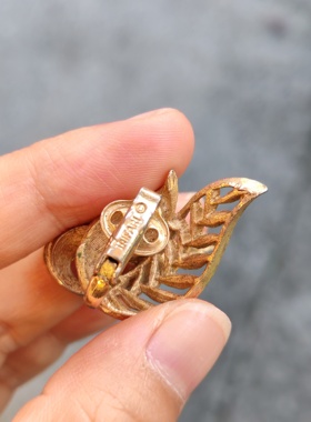 中古vintage Trifari皇冠标麦穗耳夹