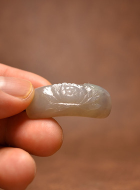 长36烟紫翠青玉牡丹花开富贵手牌