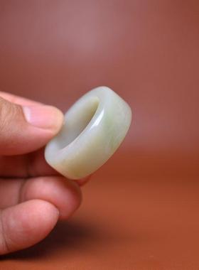 内径23翠青白玉特色扳指戒指31码
