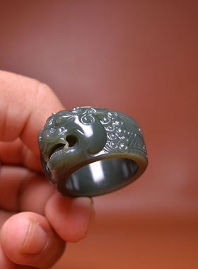 内径22青玉籽料兽面经典个性扳指