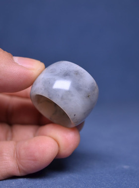 内径20和田玉籽料楼兰三彩扳戒指